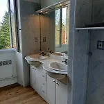 Hébergement de vacances Spacieuse Maison Avec Piscine Et Parc De 6000 M2 *