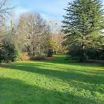 Spacieuse Maison Avec Piscine Et Parc De 6000 M2 Bieujac