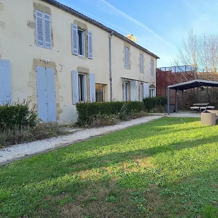 Spacieuse Maison Avec Piscine Et Parc De 6000 M2 Feriehus Bieujac