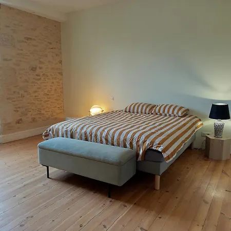 Feriehus Spacieuse Maison Avec Piscine Et Parc De 6000 M2 Bieujac