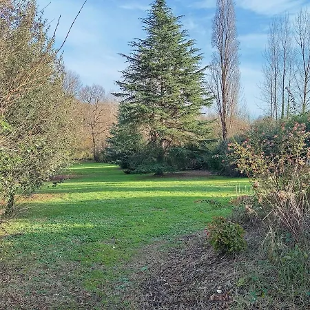 Spacieuse Maison Avec Piscine Et Parc De 6000 M2 Bieujac
