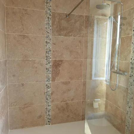 Spacieuse Maison Avec Piscine Et Parc De 6000 M2 Feriehus *