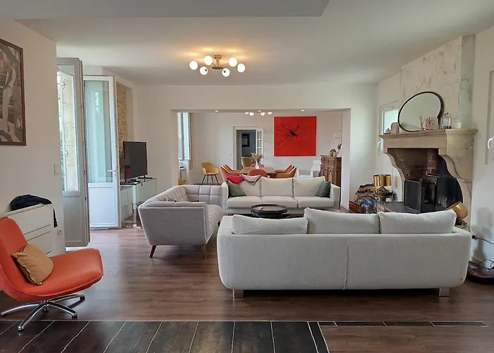 Ferienhaus Spacieuse Maison Avec Piscine Et Parc De 6000 M2 *