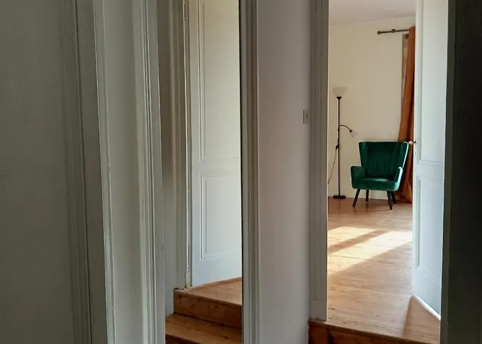 Spacieuse Maison Avec Piscine Et Parc De 6000 M2 Ferienhaus